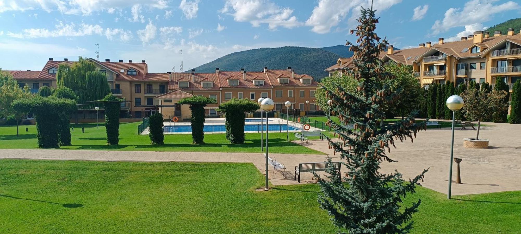 Bisaurin Jaca Apartment Exterior foto